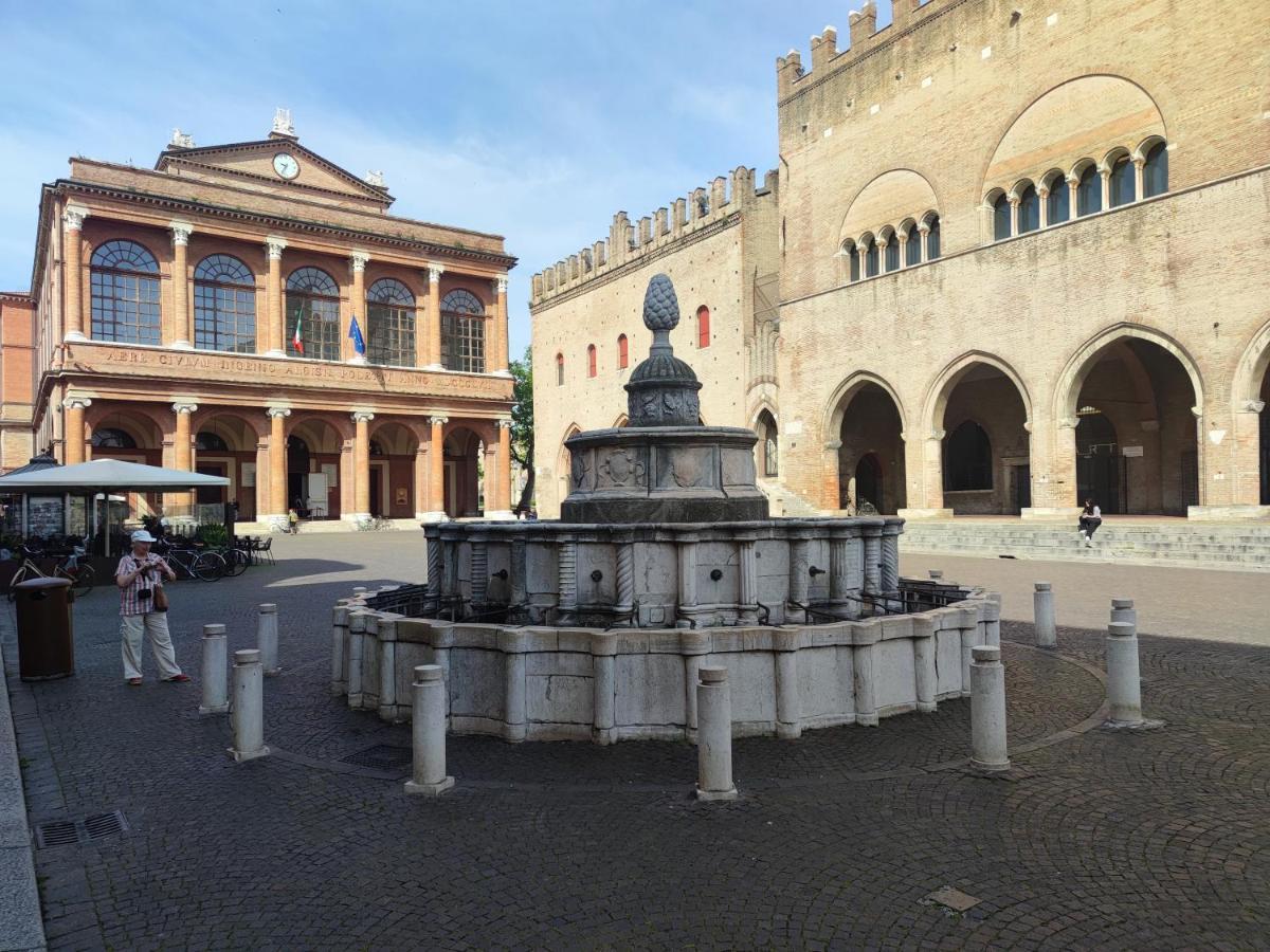 Appartamento In Piazza Cavour Centro Storico Rimini Dış mekan fotoğraf